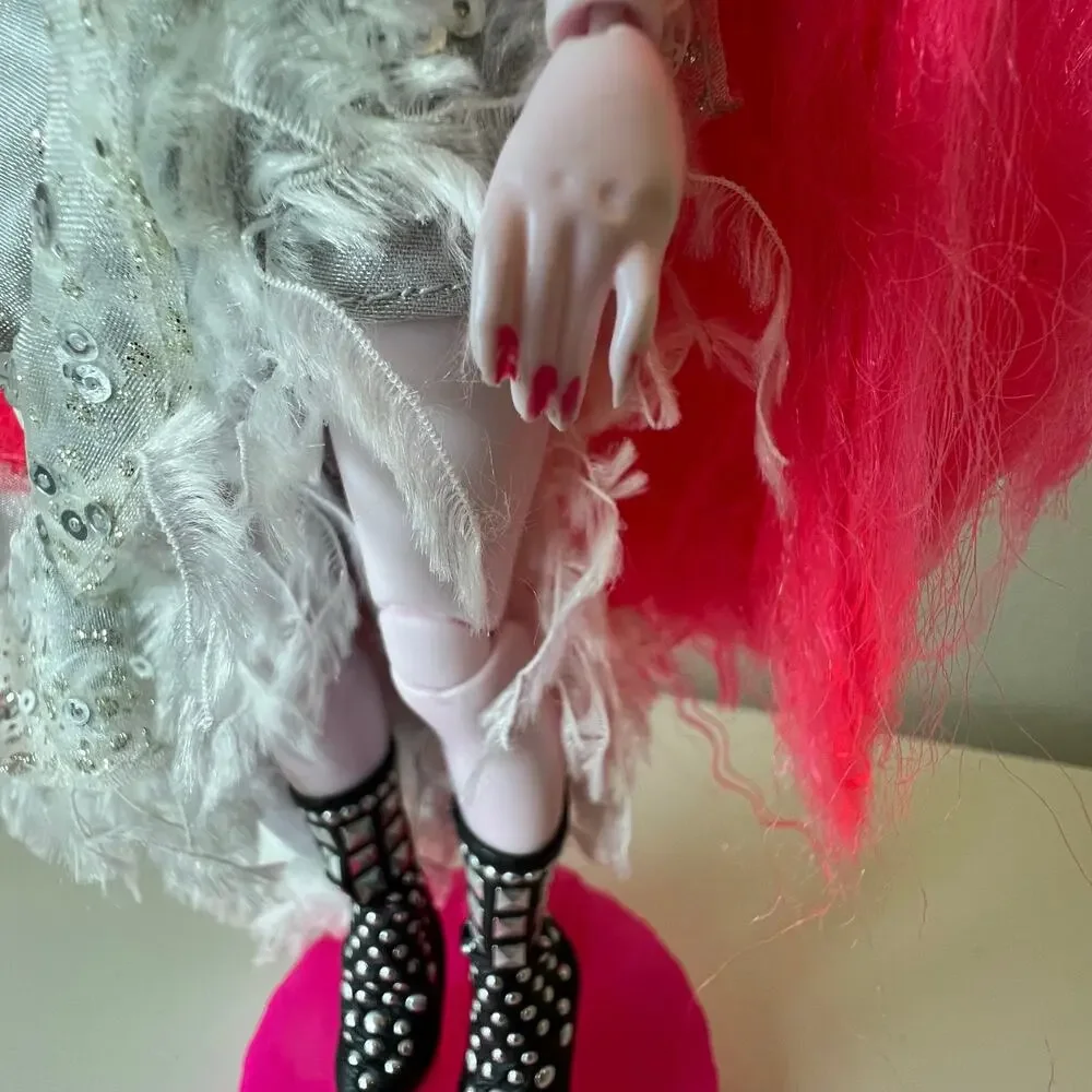 Rainbow High Vision and Neon Shadow-Mara Pinkett (Neon Pink) Fashion Doll